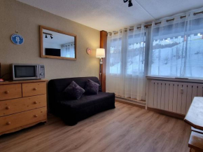Appartement cosy à 100m des pistes, terrasse sud - FR-1-351-224